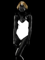 Photographe: Pierre Dal Corso
Maquillage: Griphée
Coiffure: Hélène Bidard
Styliste: Kristina Gisors
Prothésiste ongulaire: Kamel Bouri
Modèle: Juliane Stensrud @ New Madison 
Assistant photo: Mika Benard et Adrien Roger
au Studio Zero