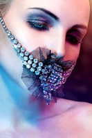 Photo : Sacha Rovinski
Make-up : Griphée
Model : Candice @ Karin
Retouche : Yan Senez
Stylisme : Eva Koegenboeg