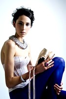 Maquillage : Griphée
Coiffure : Céline
Photographe : Gabriel Moginot
Mannequin : Ines Steinmetzer@Ford
Stylisme : Marie Revelut, Corsets Cadolle
